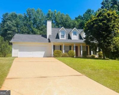 3 Bedroom 2BA 1380 ft Apartment For Rent in Grantville, GA