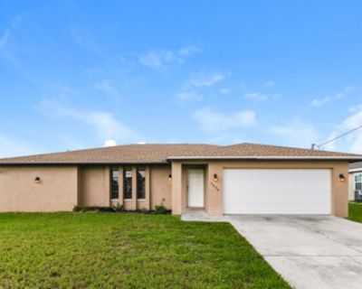 3 Bedroom 2BA 1736 ft Move-In Ready House For Rent in Cape Coral, FL