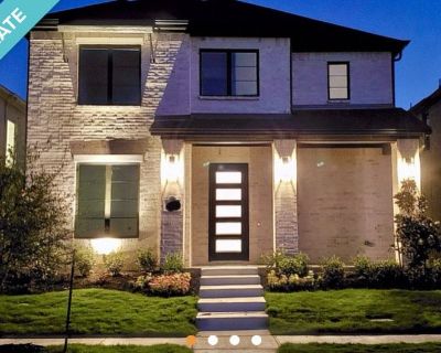 Unfurnished Room for Rent - Room Available