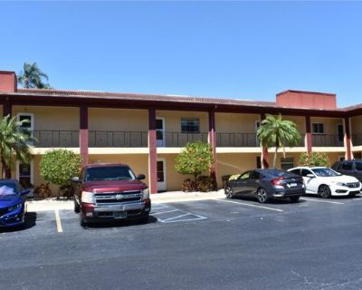 Regal Dr Apt,largo, Condo For Rent