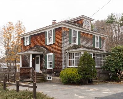 3 Bedroom 1BA 1568 ft Single Family House For Sale in Athol, MA