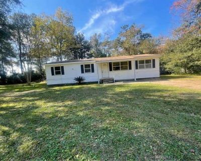 3 Bedroom 2BA 1524 ft Single Family Home For Sale in THEODORE, AL