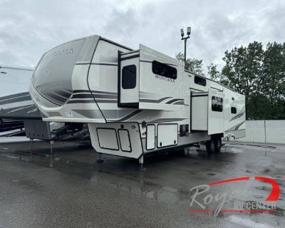 2022 Keystone 3855BR For Sale by Dealer in Middlebury, Indiana