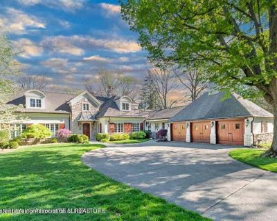 5 Bedroom 5BA 5790 ft Single Family Home For Sale in LANSING, MI