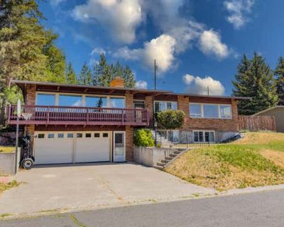 4 Bedroom 3BA 3031 ft Single Family Home For Sale in KLAMATH FALLS, OR