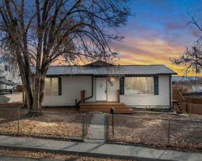 4 Bedroom 2BA 2863 ft Single Family Home For Sale in GREEN RIVER, WY
