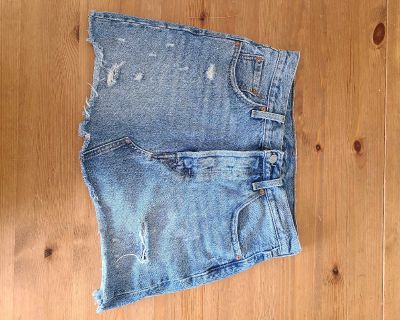 Levi's Jean Skirt - Size 26