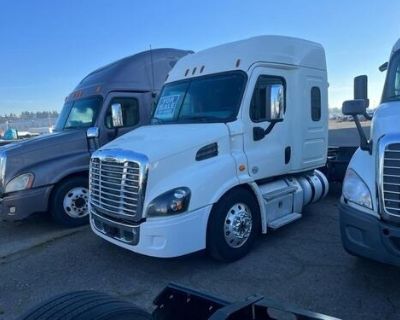 2016 FREIGHTLINER CASCADIA 113 SLEEPER TRACTOR