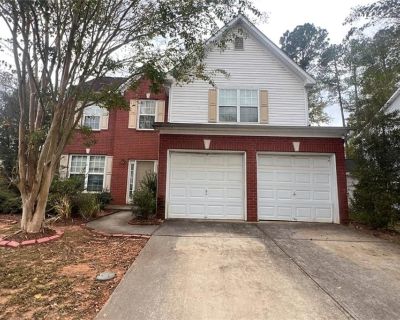 4 Bedroom 2BA 1961 ft Single Family House For Sale in McDonough, GA