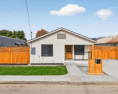 3 Bedroom 2BA 1176 ft Single Family Home For Sale in VENTURA, CA