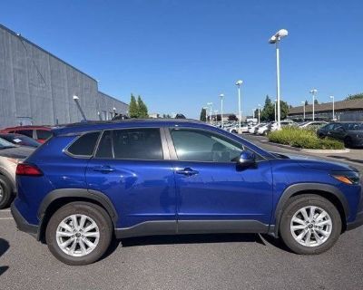 Used 2024 Toyota Corolla Cross LE