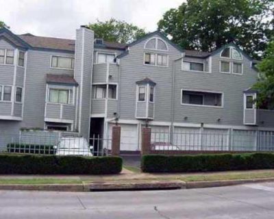 2 Bedroom 3BA 1013 ft² Condo For Rent in Austin, TX