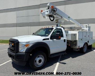 2012 FORD F-550 Super Duty Altec Bucket Truck RWD