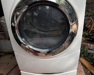 Whirlpool 27" 7.4 Cu. Ft. White Electric Dryer