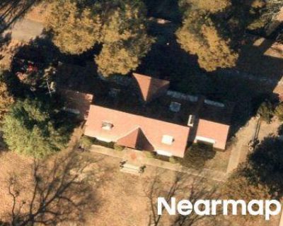 Preforeclosure Property in Bridgeton, NJ 08302 - E Commerce St