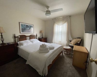 Private Room for rent.