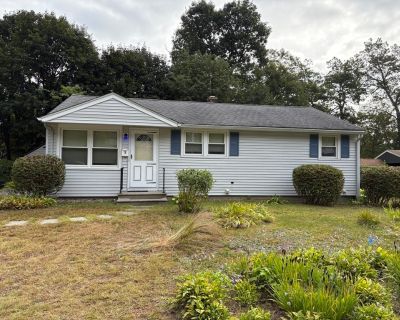 3 Bedroom 1BA 950 ft Single Family House For Sale in Oxford, MA