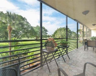 2 Bedroom 2BA 1384 ft Furnished Condominium For Sale in LAUDERHILL, FL