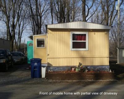 2 BDRM mobile home with lake rights