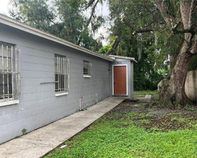 3 Bedroom 1BA House For Rent in Plant City, FL