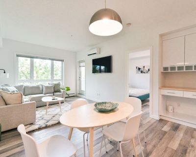 1 bed 1 bath condo vacation rental in Calgary, AB