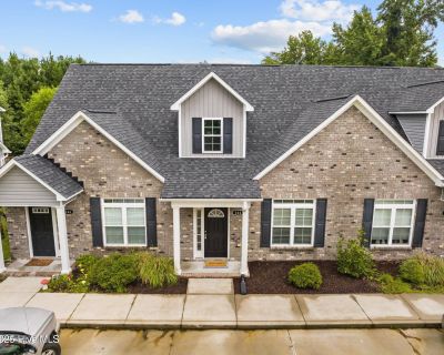 3 Bedroom 2BA 1302 ft Townhouse For Sale in New Bern, NC