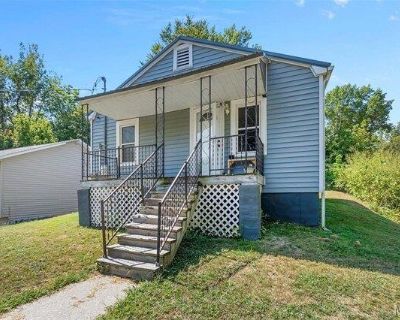 2 Bedroom 1BA House For Sale in Cape Girardeau, MO