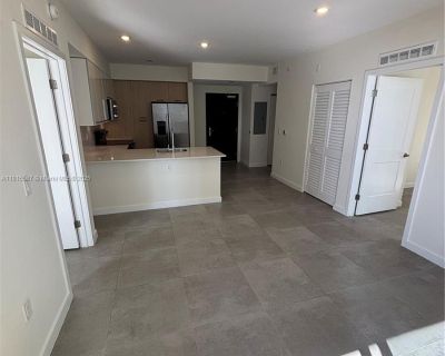 Biscayne Blvd. LIMITED TIME OFFER - TWO MONTHS FREE! This two-bedroom apartment provides ample living space and privacy, making them suitable for small families, roommates, or individuals who desire extra space for a home office or guest room.\r\n\r\nApartment features include modern kitchens with full appliance package, ceramic tile throughout, washer/dryer in the unit, ample closet space and ...