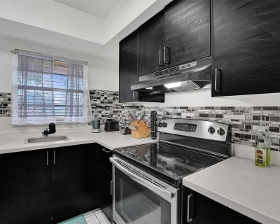 NW 43rd Ave. Beautiful property inside Lauderdale Lakes! 1-bed, 1-bath apartment in a stunning garden-style building. Perfectly\r\nsituated within walking distance to dining, shopping, and entertainment, this property is nestled in a great area of\r\nLauderdale Lakes area. 30-day HOA approval and no min credit score required, no pets allowed, 1 parking space. EZ to show! For questions call the ...