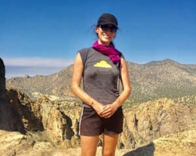 Non-smoker. Budget: $1,000 per month. Ready to move: now. Seeking a 12 months stay. Looking for myself. I work at Intel-RA3/4 as an Operations Manager on shift 7. I am looking for a room/apartment share where I can walk to Intel in around 15 to 20 minutes. I would love to find a place in Orenco Station or the surrounding area.