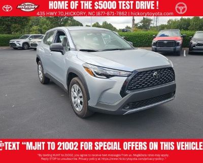 2023 Toyota Corolla Cross AWD L 4DR Crossover