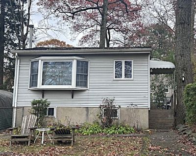 1 Bedroom 1BA Single Family House For Sale in West Milford, NJ