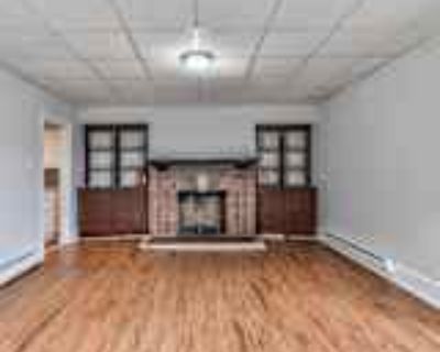 1 Bedroom 1BA 3696 ft² Apartment For Rent in Sellersville, PA 403 Washington Ave #3