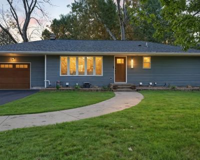 4 Bedroom 2BA 2015 ft Single Family House For Sale in Hudson, WI