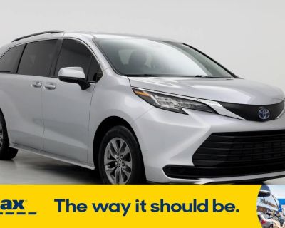 Used 2021 Toyota Sienna LE