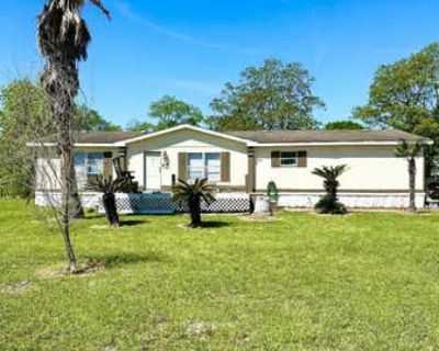 3 Bedroom 2BA 1680 ft Mobile Home For Sale in WINNIE, TX