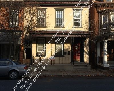 2 Bedroom 1BA Pet-Friendly Apartment For Rent in Lebanon, PA