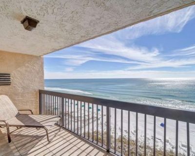 1 Bedroom 2BA 719 ft Condo For Sale in Destin, FL