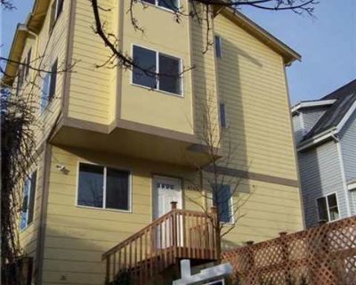 9 Bedroom 3.5BA 0 ft Apartment For Rent in Seattle, WA