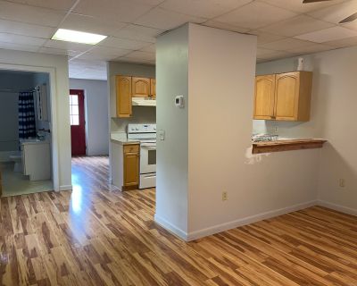 1 Bedroom 1BA 400 ft Apartment For Rent in Montville, CT