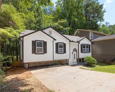 4 Bedroom 3BA 1968 ft Single Family House For Sale in Stone Mountain, GA