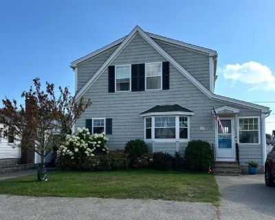 5 Bedroom 2BA 2092 ft Furnished Apartment For Rent in Seabrook Beach, NH