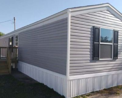 3 Bedroom 2BA 1120 ft Apartment For Rent in Winfield, KS