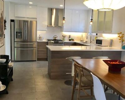 Private room with own bathroom in a House with 2 roomies, Aurora, CO 80015