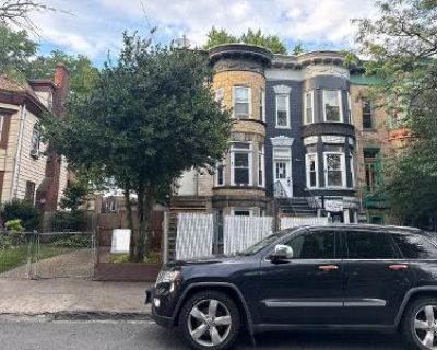 4 Bed 1 Bath Preforeclosure Property in Jersey City, NJ 07304 - Brinkerhoff St
