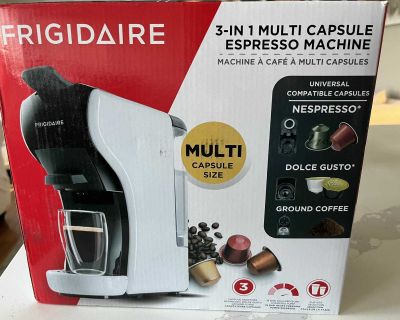 Frigidaire 3-in 1 multi capsule espresso machine
