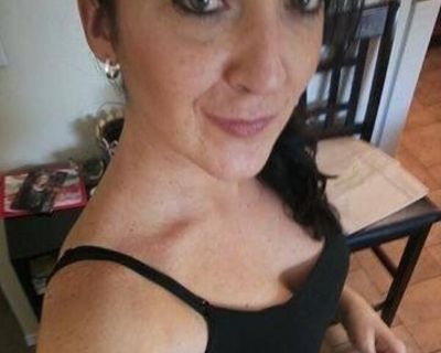 1 BEDROOM SUITE WANTED - JANUARY 1