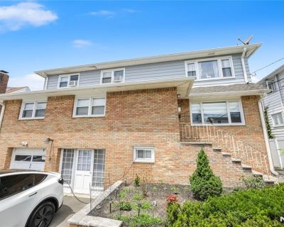 5 Bedroom 3BA Single Family House For Rent in Woodland Park, NJ