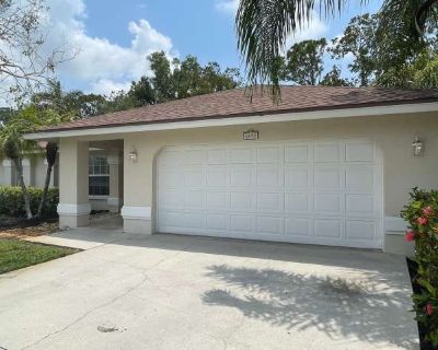 3 Bedroom 2BA 1623 ft Pet-Friendly Apartment For Rent in Collier County, FL