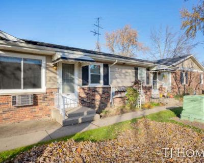 1 Bedroom 1BA 628 ft Condominium For Sale in KENTWOOD, MI